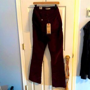 Levi’s burgundy bootcut cords
